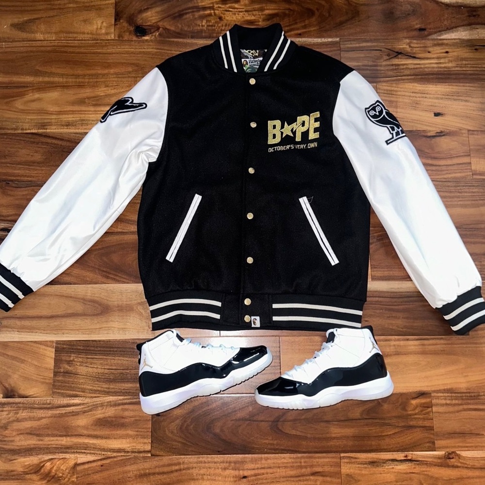 A BATHING APE